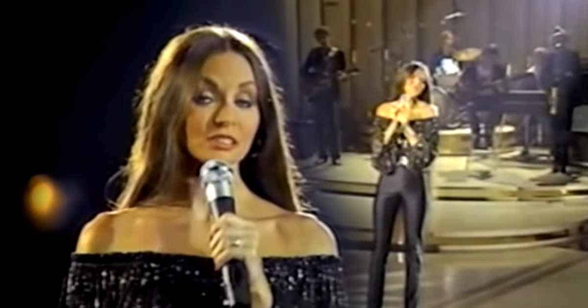 Watch Crystal Gayle S Stunning Performance Of Her Biggest Hit