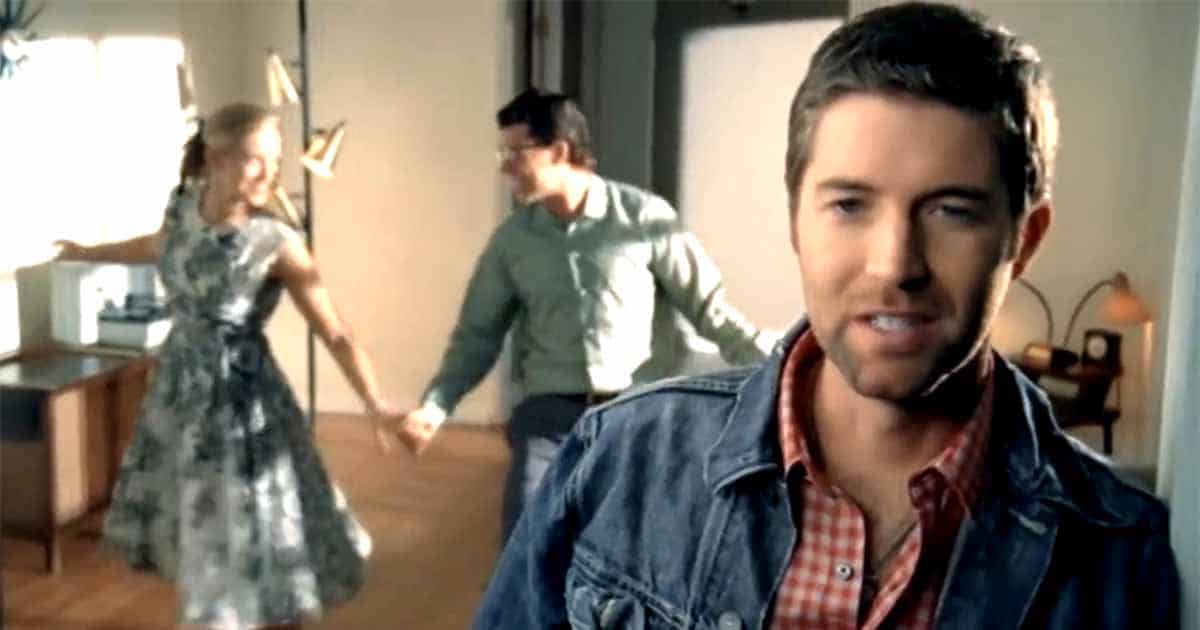 Josh Turner And His Hit “why Don’t We Just Dance”