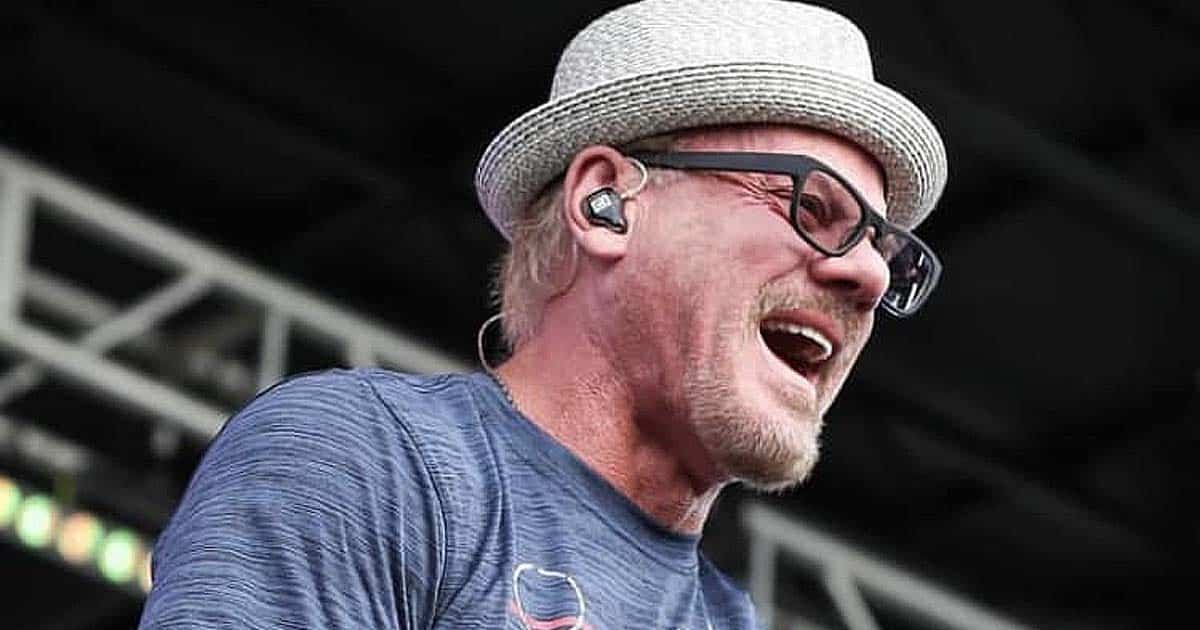 “No Heartbeat at All”: Phil Vassar Recounts How He Died Twice After Heart Attack and Stroke