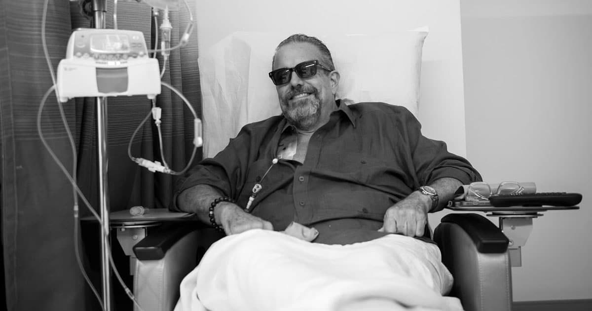 The Mavericks Frontman Raul Malo Shares Social Media Update Following Cancer Diagnosis