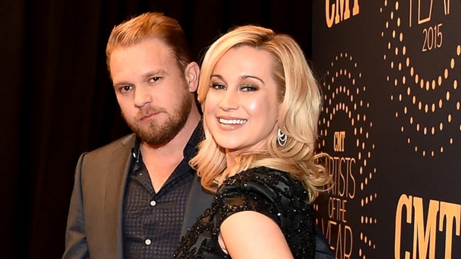 Kellie Pickler faces a legal battle with her late husband Kyle Jacobs’ parents, who accuse her of withholding estate property in an escalating dispute.